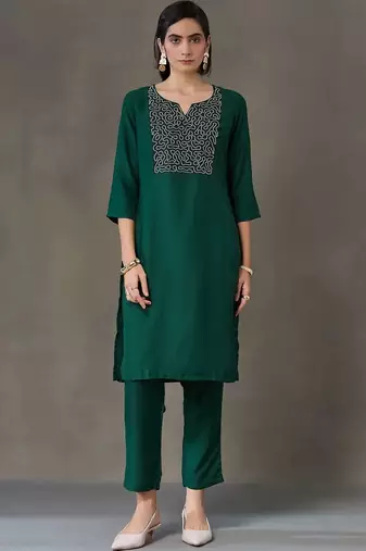 structured women embroidered kurta with trousers