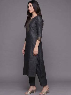everyday workwear women kurta with trousers 2