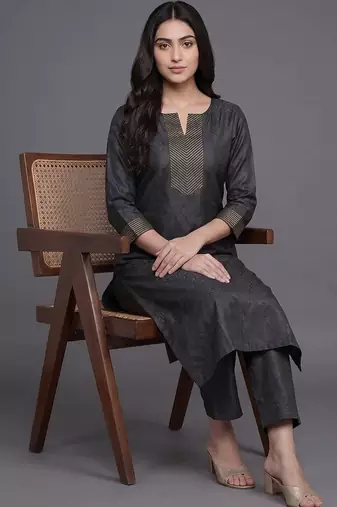 everyday workwear women kurta with trousers