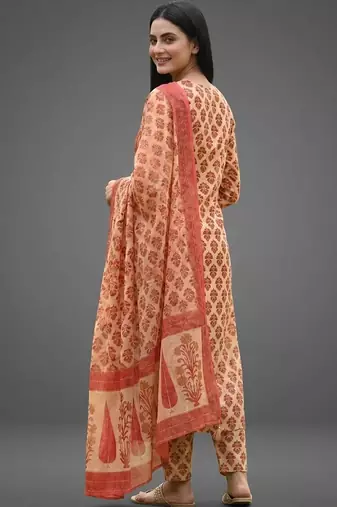 tailored women printed kurta with trousers with dupatta
