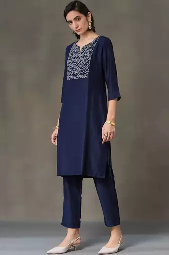 structured women embroidered kurta with trousers