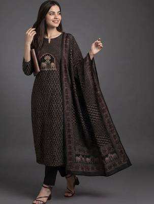 smart women printed kurta with trousers with dupatta 2