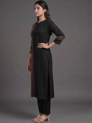 everyday workwear women colourblocked kurta with trousers 2