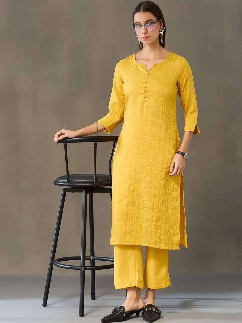 formal women kurta with trousers