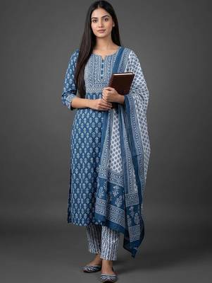 tailored women printed kurta with trousers with dupatta 1