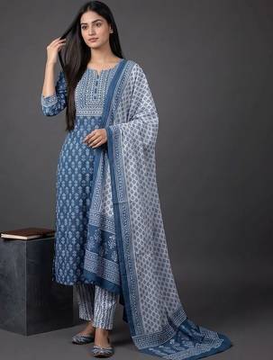 tailored women printed kurta with trousers with dupatta 4