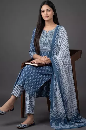 tailored women printed kurta with trousers with dupatta