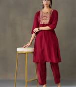 workwear women kurta sets