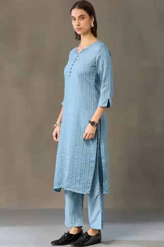 structured women kurta with trousers