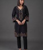 structured women embroidered kurta with trousers