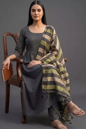 tailored kurta sets
