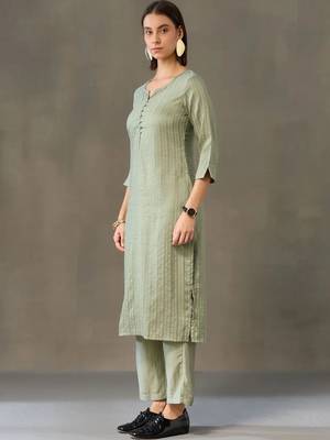 structured women kurta with palazzos 3