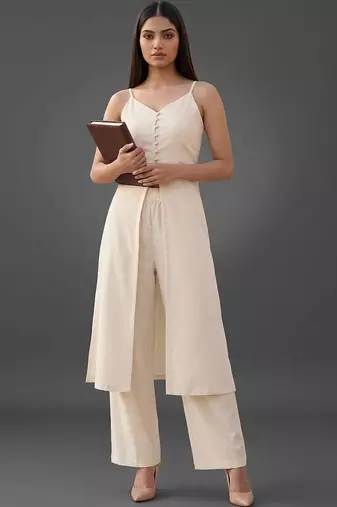 tailored women kurta with trousers
