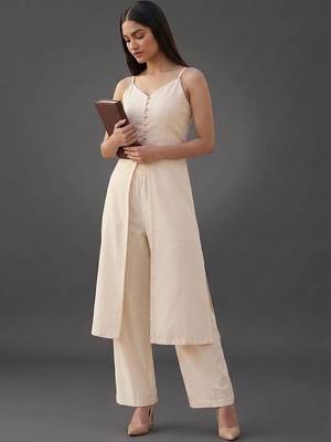 tailored women kurta with trousers 6