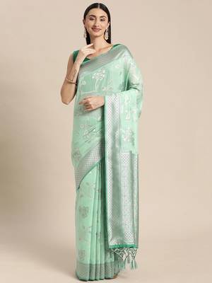 green green floral silk blend banarasi saree 2