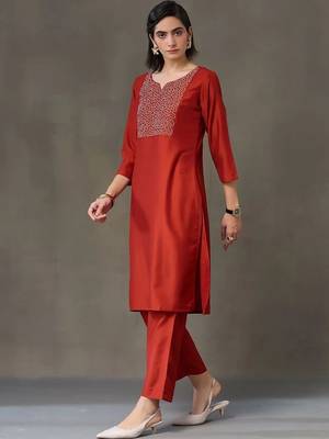 tailored women embroidered kurta with trousers 6