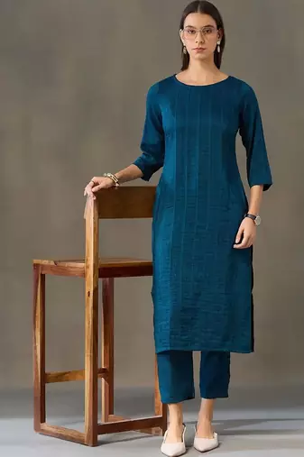 formal women kurta with trousers