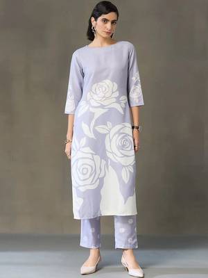 everyday workwear women printed kurta with trousers 6