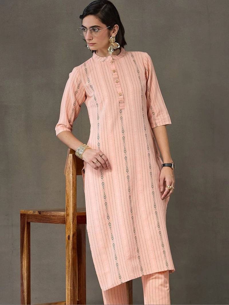 everyday workwear women printed kurta with trousers