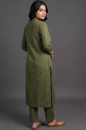 formal women kurta with trousers with dupatta