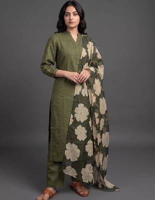 formal women kurta with trousers with dupatta 6