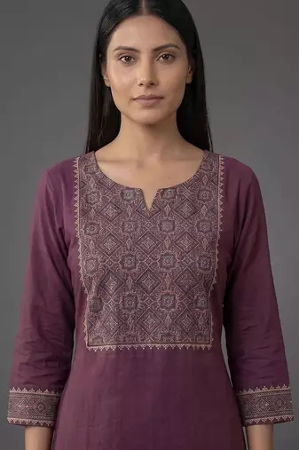 workwear women embroidered kurta with trousers with dupatta