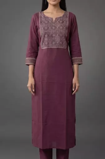 workwear women embroidered kurta with trousers with dupatta