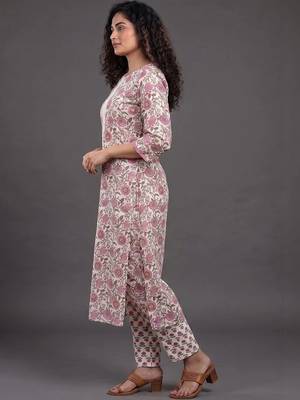 smart women printed kurta with trousers with dupatta 2