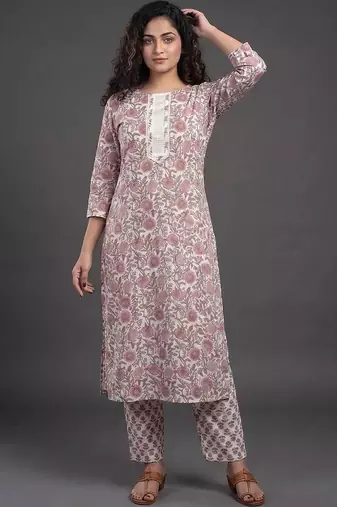 smart women printed kurta with trousers with dupatta