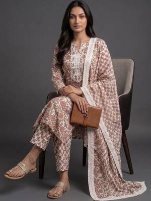 everyday workwear women printed kurta with trousers with dupatta 6
