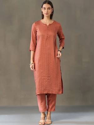 workwear women kurta with trousers 3
