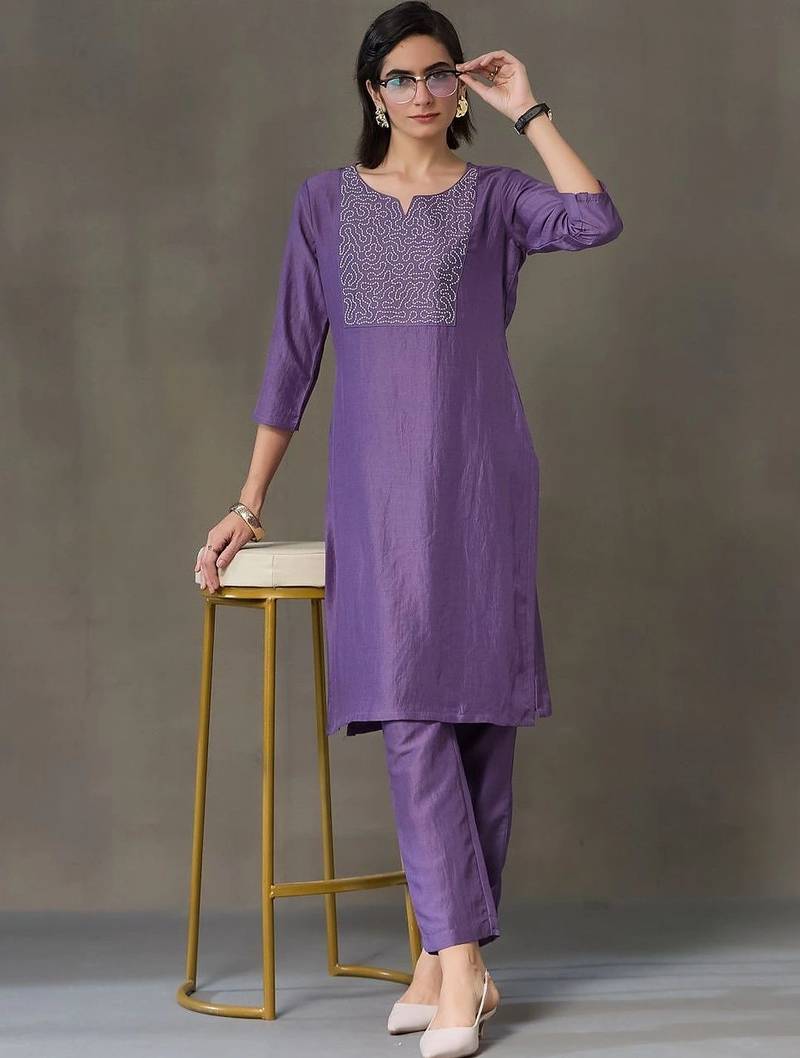 structured women embroidered kurta with trousers