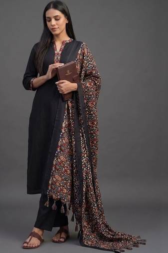 everyday workwear women kurta with trousers with dupatta