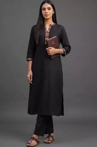 everyday workwear women kurta with trousers with dupatta