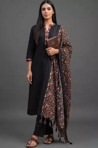 everyday workwear women kurta with trousers with dupatta