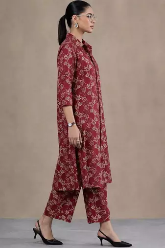 women floral printed regular cotton kurta with trousers