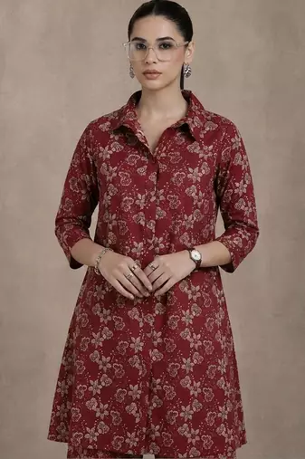 women floral printed regular cotton kurta with trousers