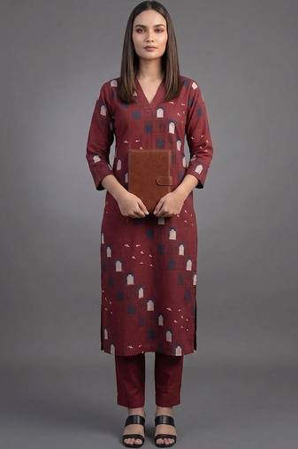 tailored women printed kurta with trousers