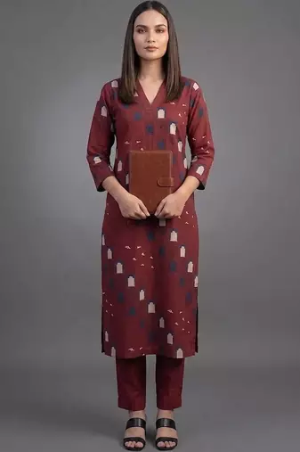 tailored women printed kurta with trousers