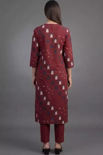 tailored women printed kurta with trousers