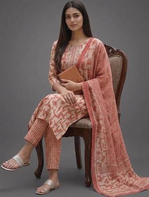 workwear women printed kurta with trousers with dupatta 3