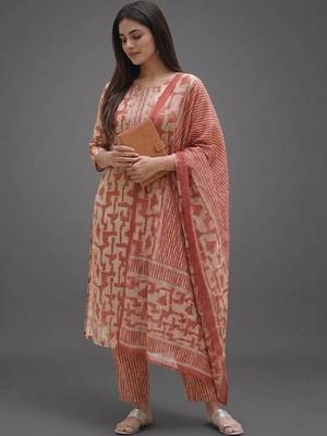 workwear women printed kurta with trousers with dupatta 6