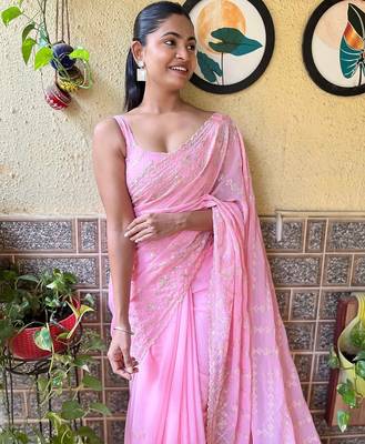 pink embellished sequinned saree 4