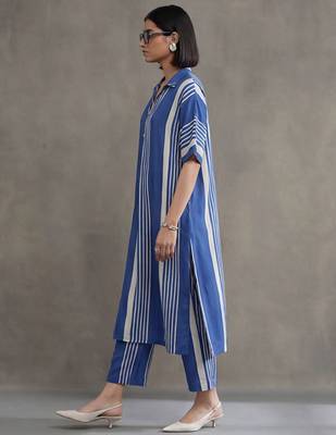women striped regular kurta with trousers 4