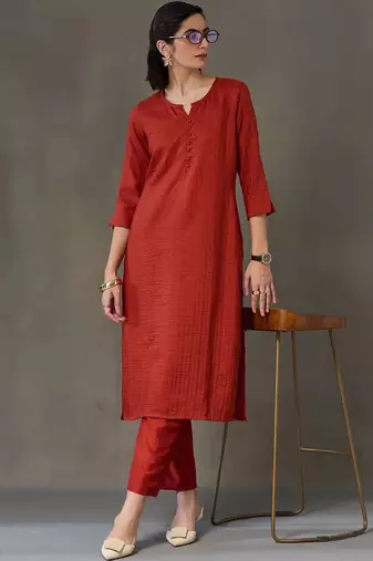 tailored women kurta with trousers