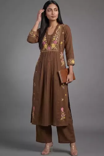 tailored women embroidered kurta with palazzos