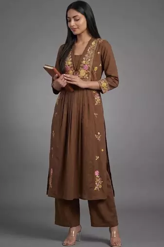 tailored women embroidered kurta with palazzos