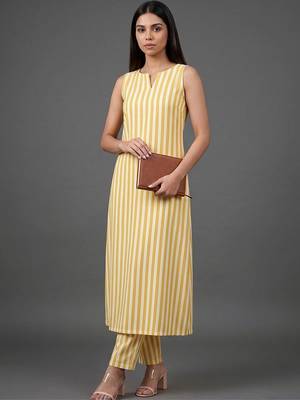workwear women striped kurta with trousers 6