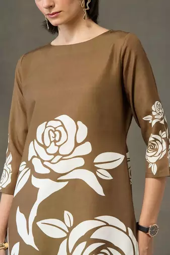 everyday workwear women printed kurta with trousers
