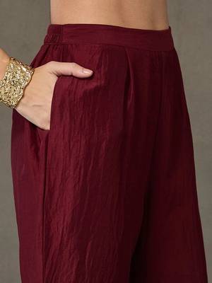 tailored women embroidered kurta with trousers 4